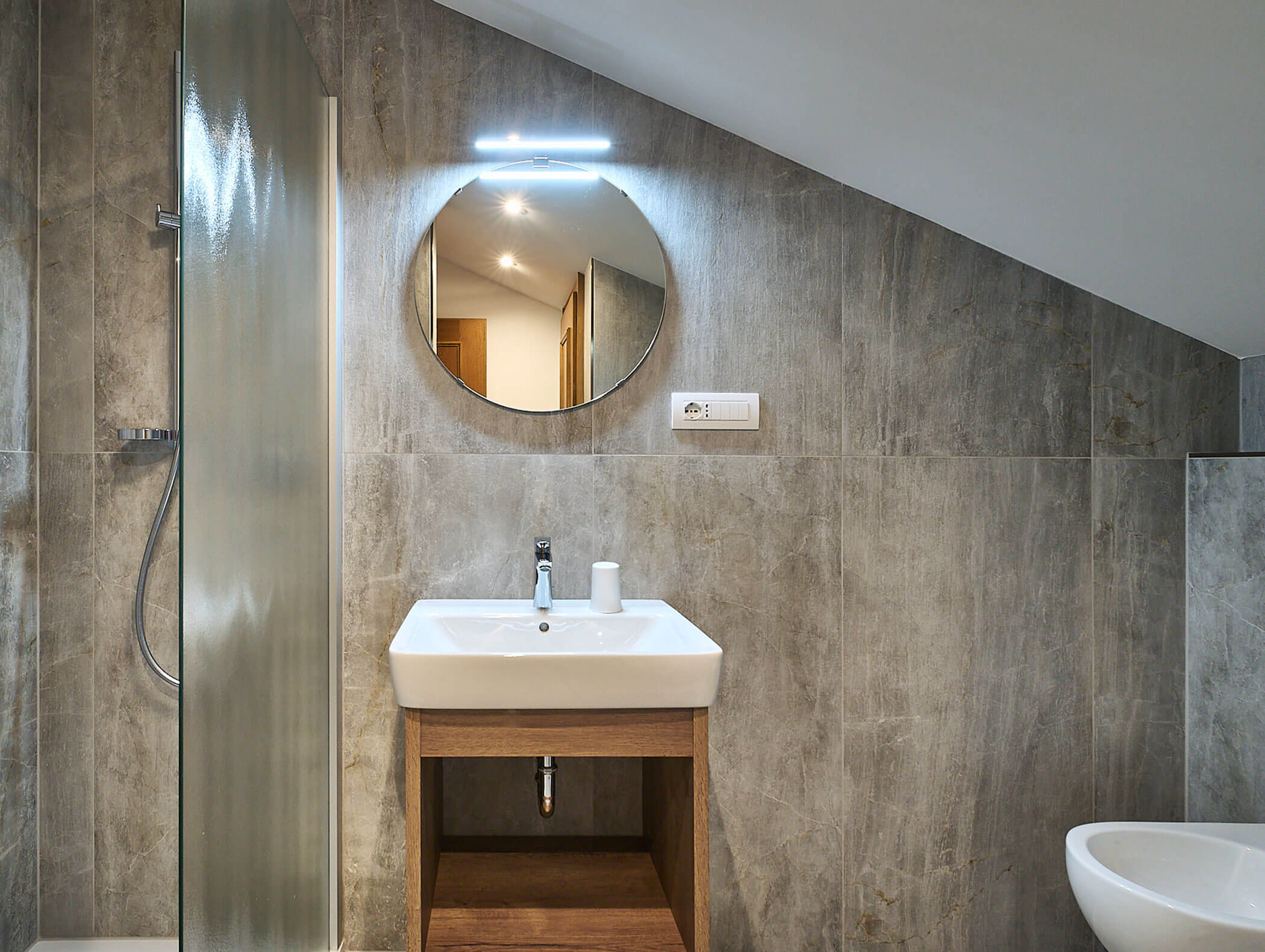 Badezimmer im Apartment Drei Zinnen